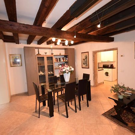 Do Pozzi Apartment เวนิส ภายนอก รูปภาพ
